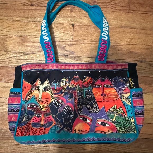 Laurel Burch Handbags - Laurel Burch tote
